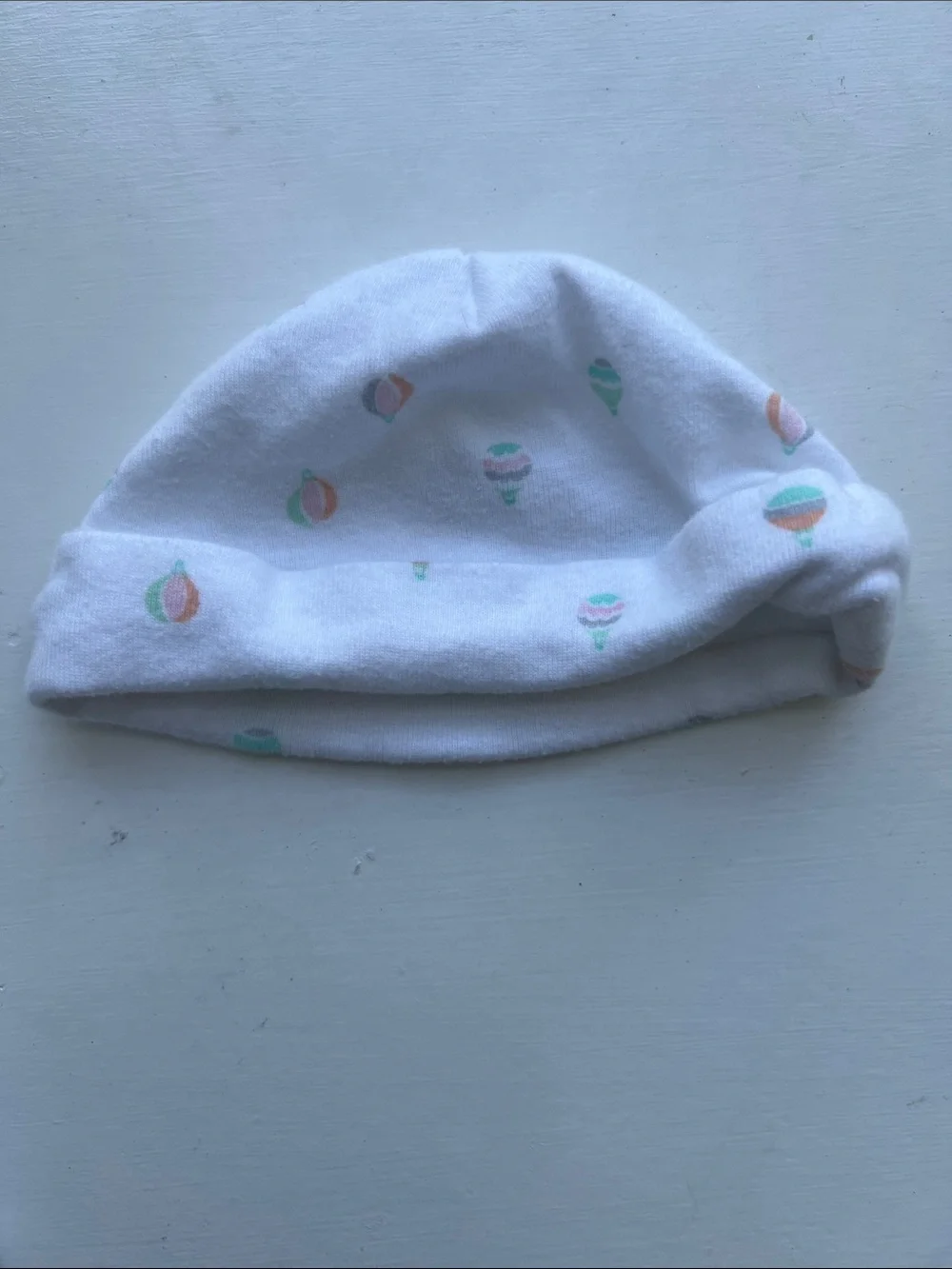 Carter's White Footed One-Piece with Mint and Peach Balloon Motif and Hat